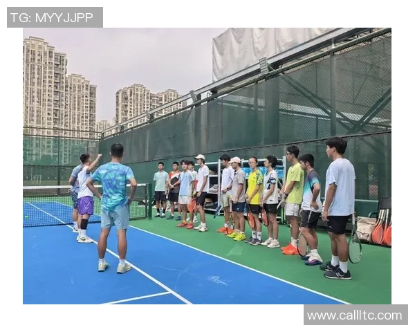 杭州网球队的节奏与技巧深度解析揭示网球运动的魅力与挑战 杭州网球队的节奏与技巧深度解析揭示网球运动的魅力与挑战