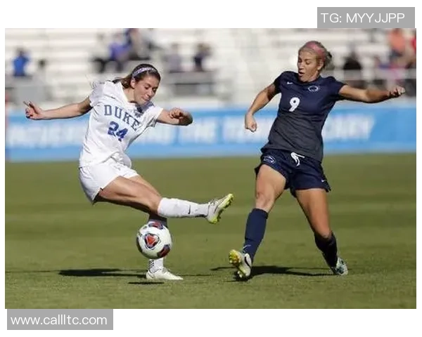 足球明星女友分享健身视频展现完美身材与运动魅力引发热议 足球明星女友分享健身视频展现完美身材与运动魅力引发热议