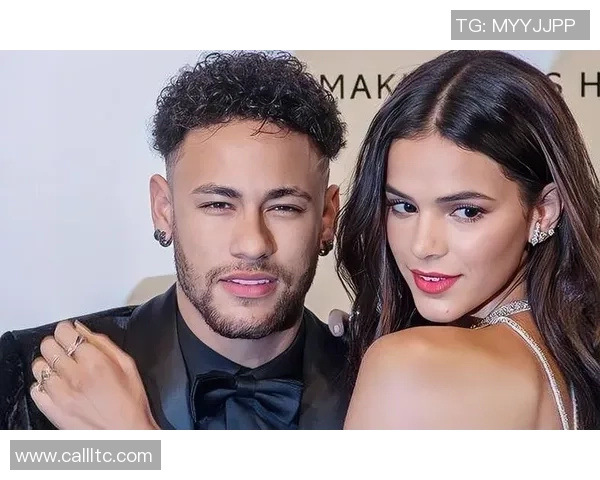 足球明星花心背后的心理因素与生活方式探讨 足球明星花心背后的心理因素与生活方式探讨